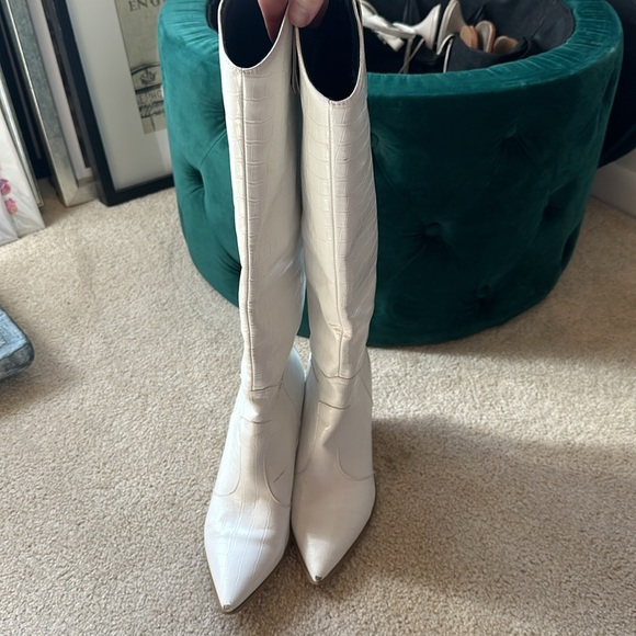 White Croc High Knee Cowboy Boots! Size 10 (42) - Picture 3 of 7
